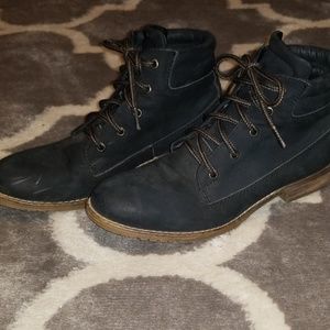 Steve madden boots